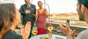 Trastevere Rooftop Opernabend mit Aperitif