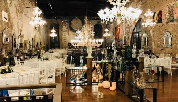 Die Glaskathedrale Santa Chiara