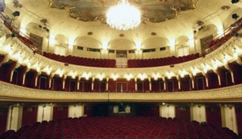 ザルツブルク州立劇場