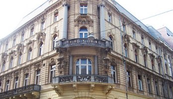 Budapester Schloß - Donau Palast