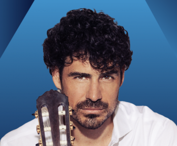 パブロ・サインス＝ヴィジェガス（ギター）