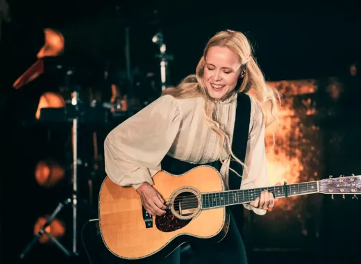 Tina Dico und Band