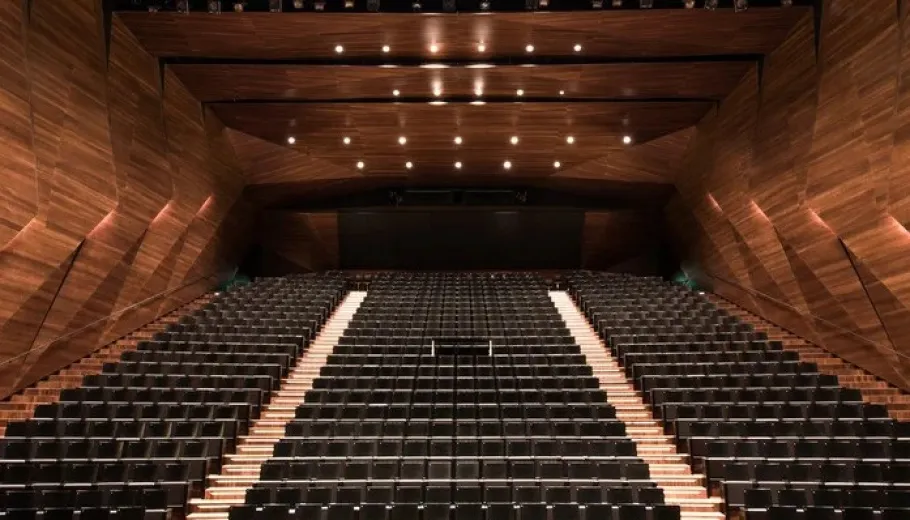 Schwester Angelica und Cléopâtre