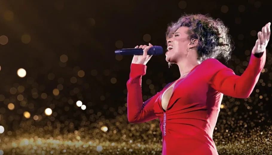 Whitney, Un tributo de Glennis Grace